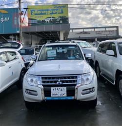 ميتسوبيشي باجيرو
